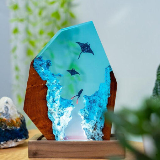 Epoksinen yölampu merieläinteemalla – merikilpikonna tai hai koristevalo