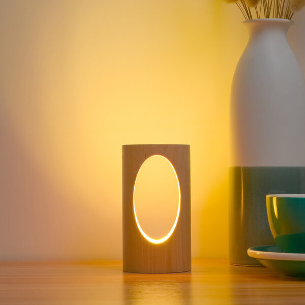 Massiivipuinen LED-yövalo – himmennettävä ja USB-ladattava - Image 4