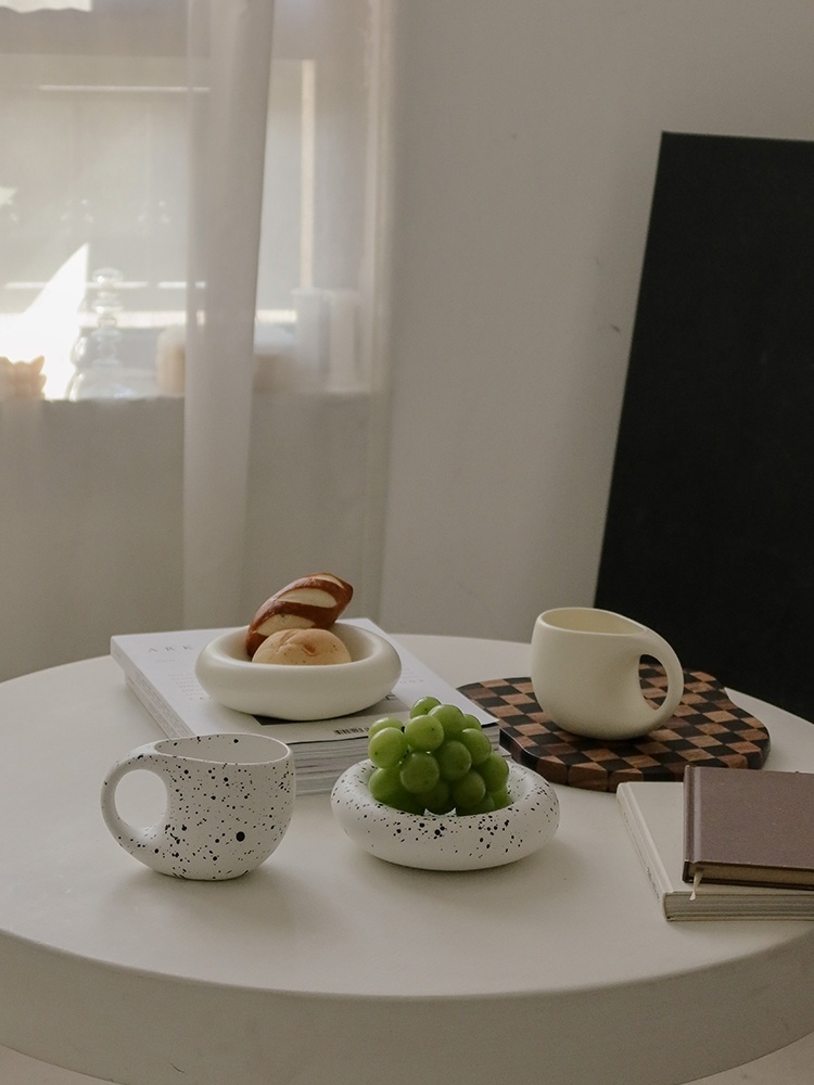 Pohjoismainen keraaminen muki ja lautasetti – Aamiaiseen tai kahvihetkiin kotona - Image 5