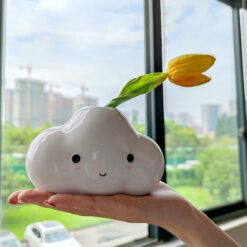 Alternative view of Luova keraaminen pilvimaljakko – suloinen sisustuselementti kukille